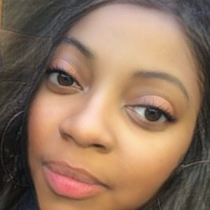 Meet your Posher, Briana